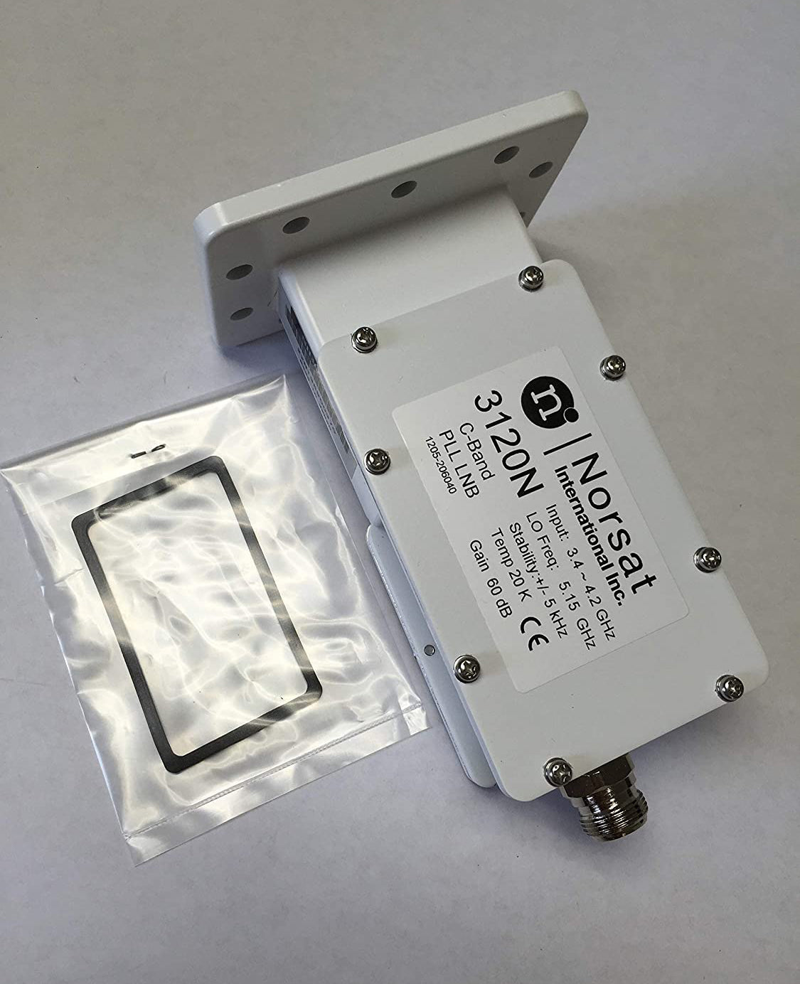 Norsat 3520 C-Band PLL LNB, PLL, ±25 kHz, F Type Connectors (NORS-3520)
